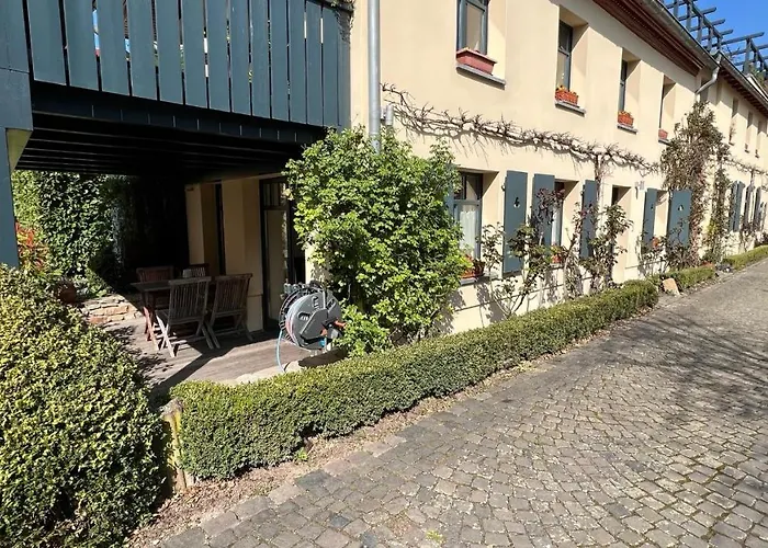 Ferienwohnung Im Stadionischem Hof