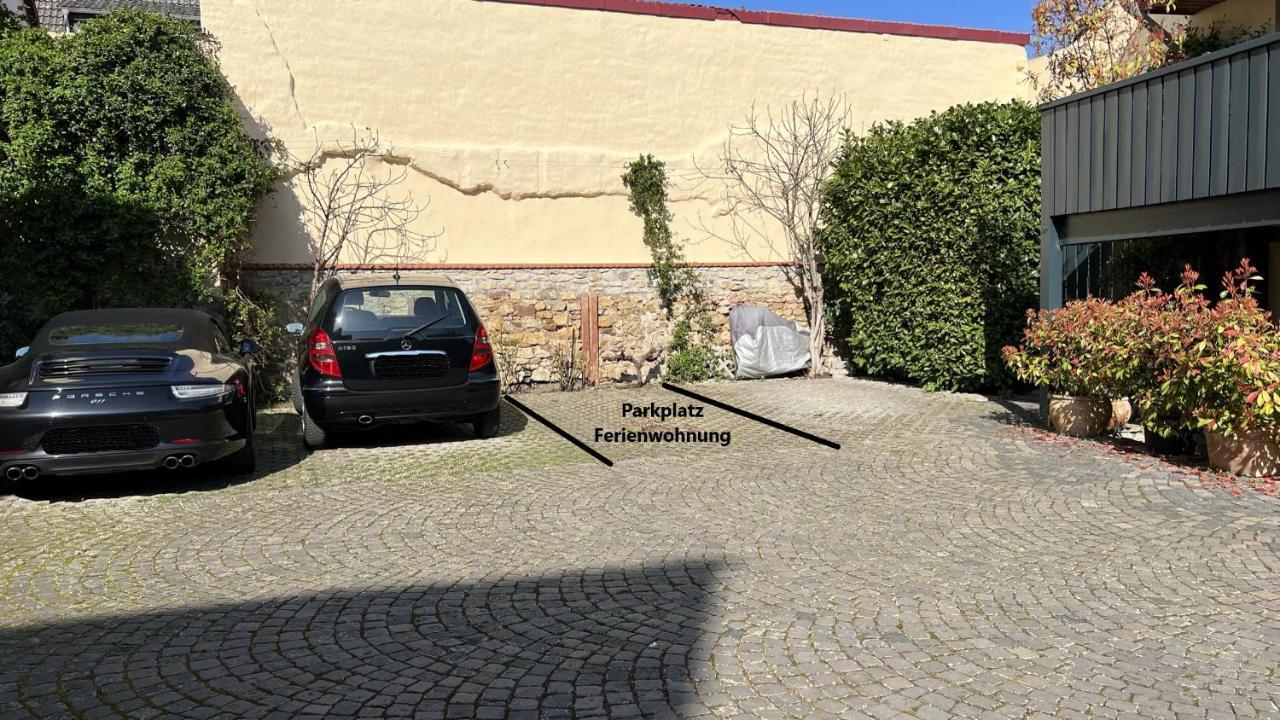 Im Stadionischem Hof * Walluf